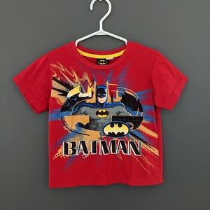 Batman red short sleeved t-shirt